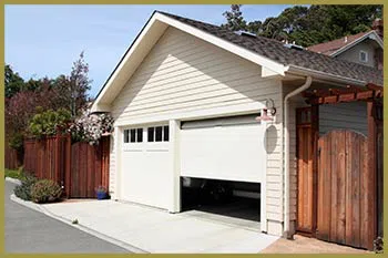 Security Garage Door Repairs East Rockaway, NY 516-302-1058